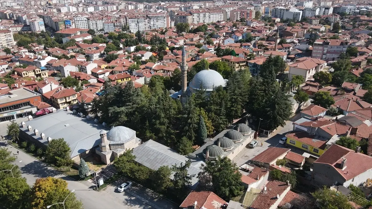 500 Yıllık Kurşunlu Cami ve Külliyesi