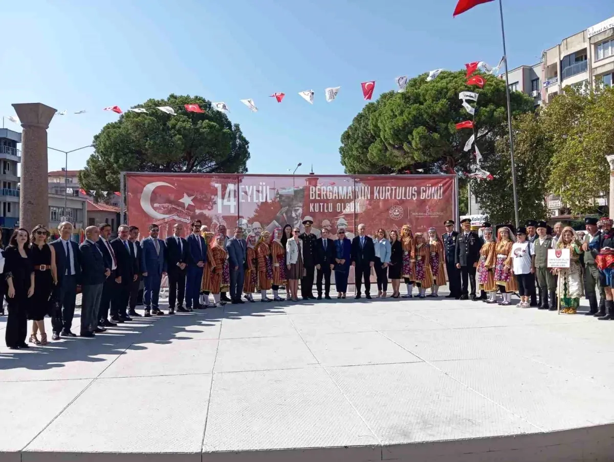 Bergama'nın Kurtuluşu 103. Yıl Dönümünde Coşkuyla Kutlandı
