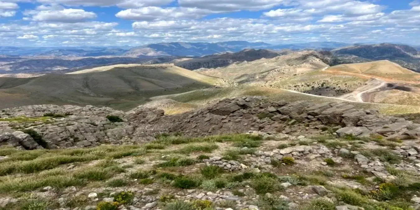 Cudi Dağı'na Sefine Camisi!