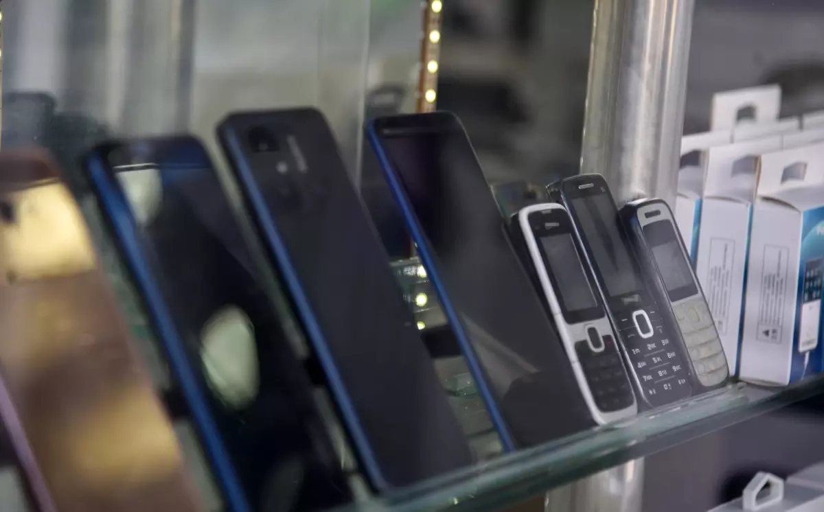 Tuşlu Telefonlar Geri Dönüş Yasıyor
