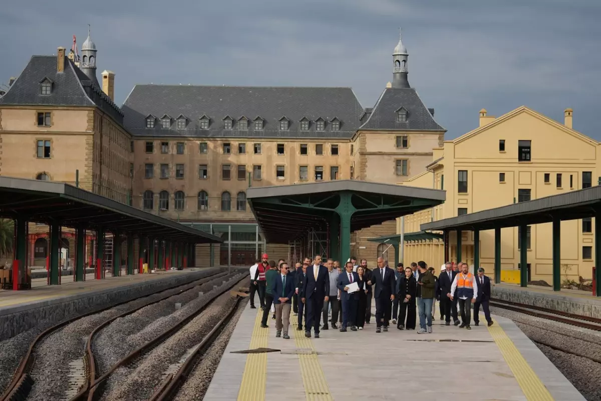 Tarihi Haydarpaşa Garı Anadolu Yakası'nın yeni kültür ve sanat merkezine dönüşecek