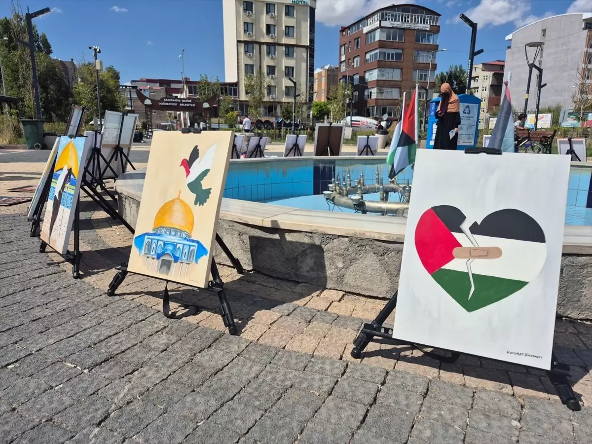 Eyüp Güzel'in Filistin Temalı Sergisi Doğubayazıt'ta