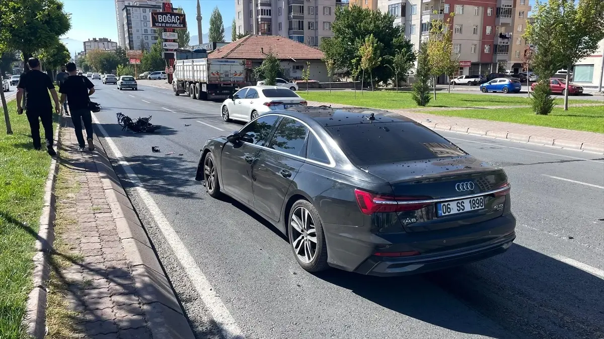 Kayseri'de Motosiklet Kazası: Sürücü Hayatını Kaybetti