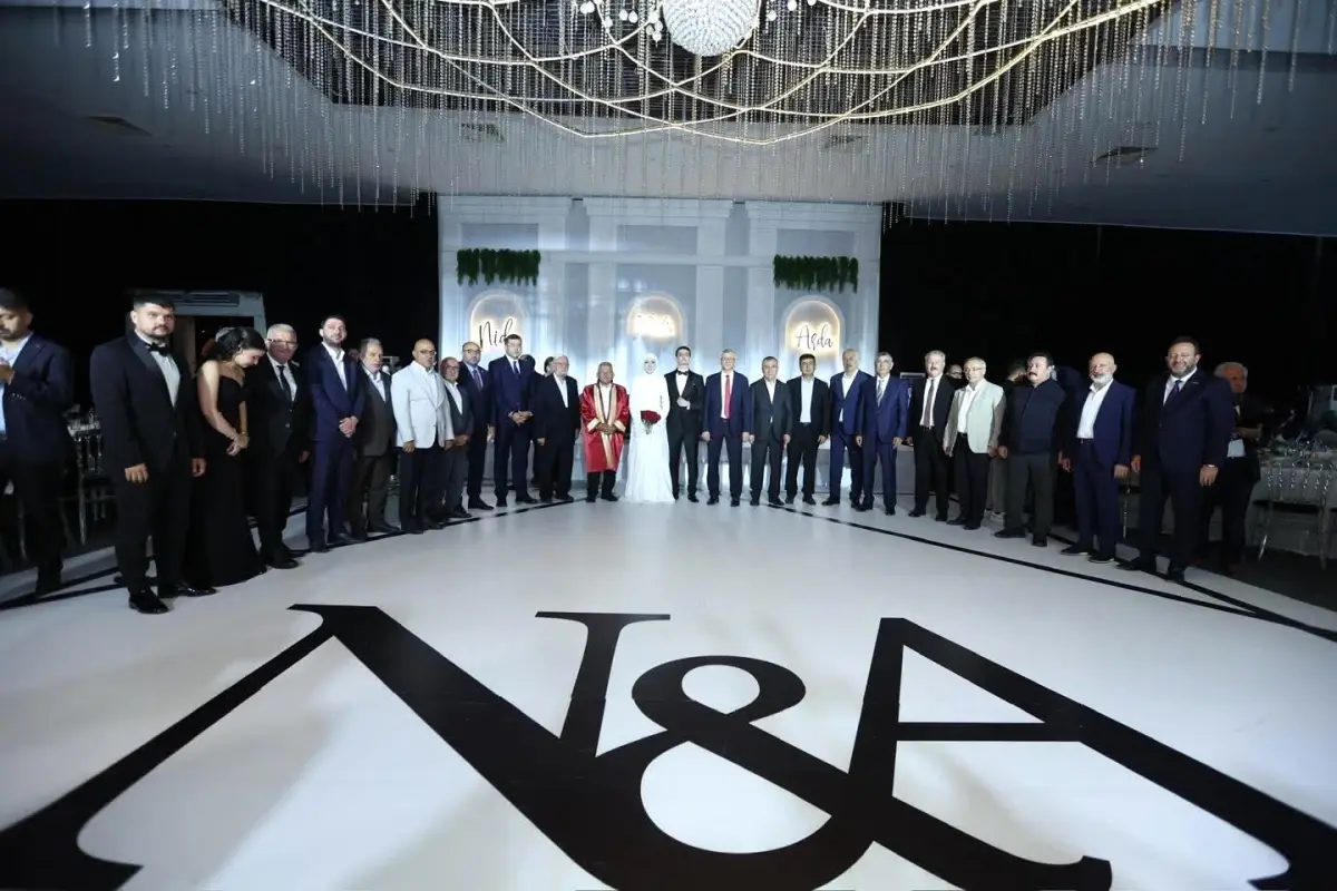 Nida Kulular ve Arda Çakmak'tan Mutlu Bir Düğün