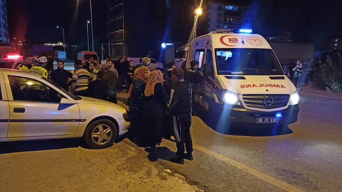 Kahramankazan'da Motosiklet Kazası