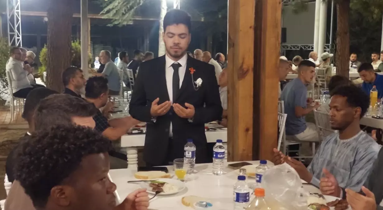 İnegöl'de Kültürler Buluştu: Türk Gelin, Kolombiyalı Damat