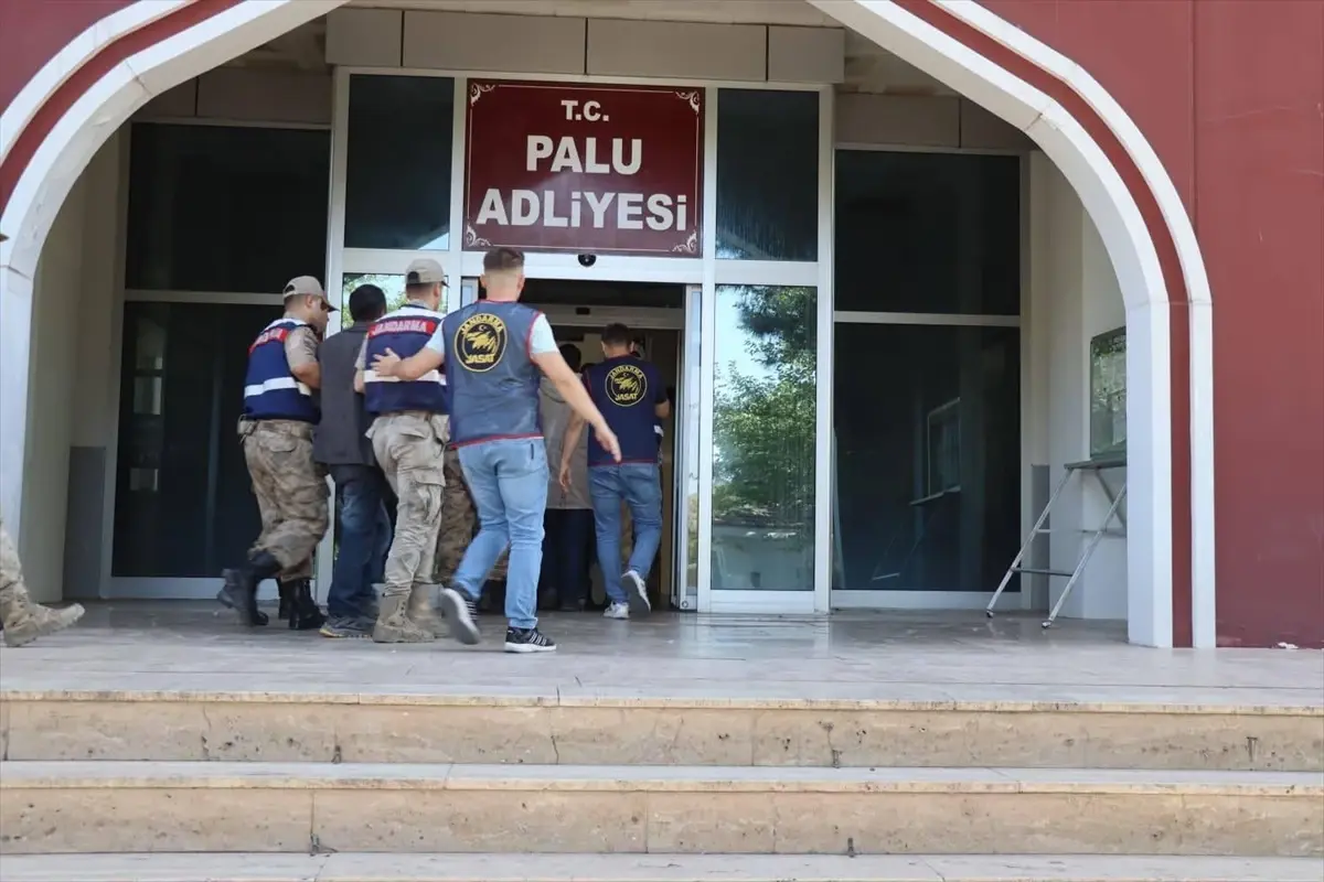 Palu'da Cinayet Şüphelileri Tutuklandı