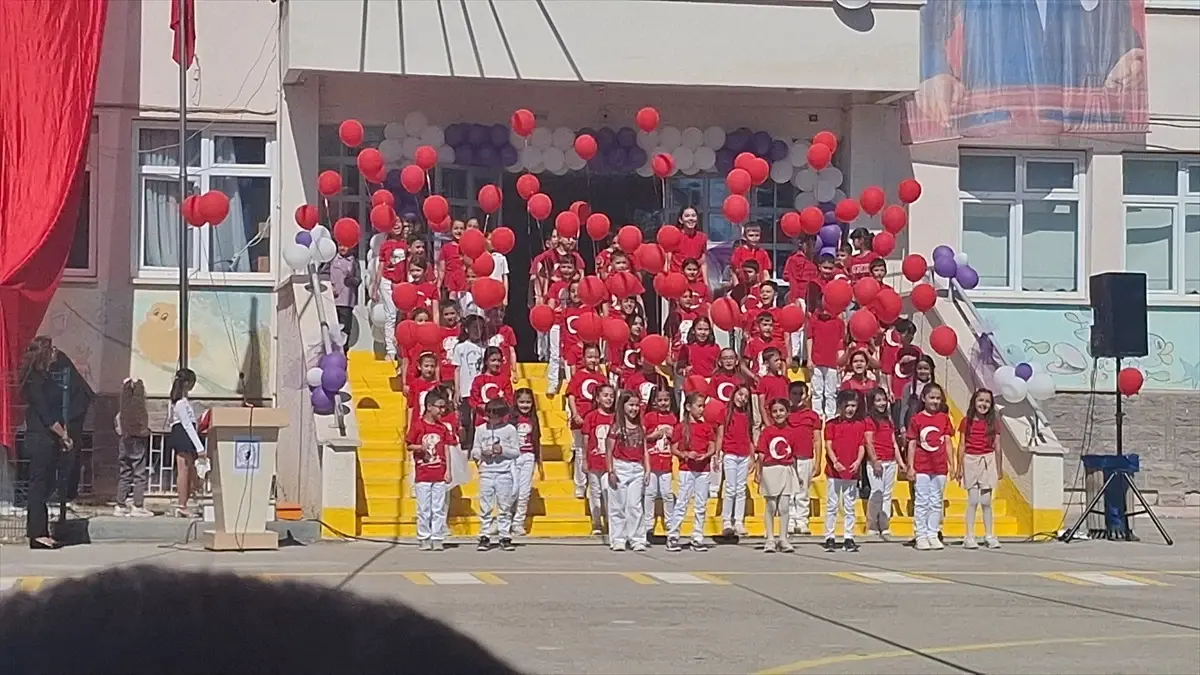 Beypazarı'nda İlköğretim Haftası Coşkusu