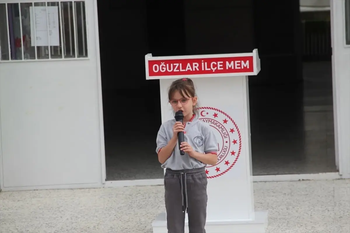 Oğuzlar'da İlköğretim Haftası Kutlandı
