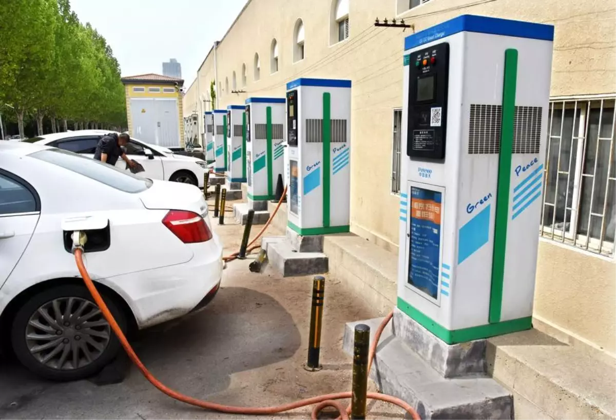 Çin Elektrikli Araç Şarj İstasyonu Sayısı Hızla Artıyor