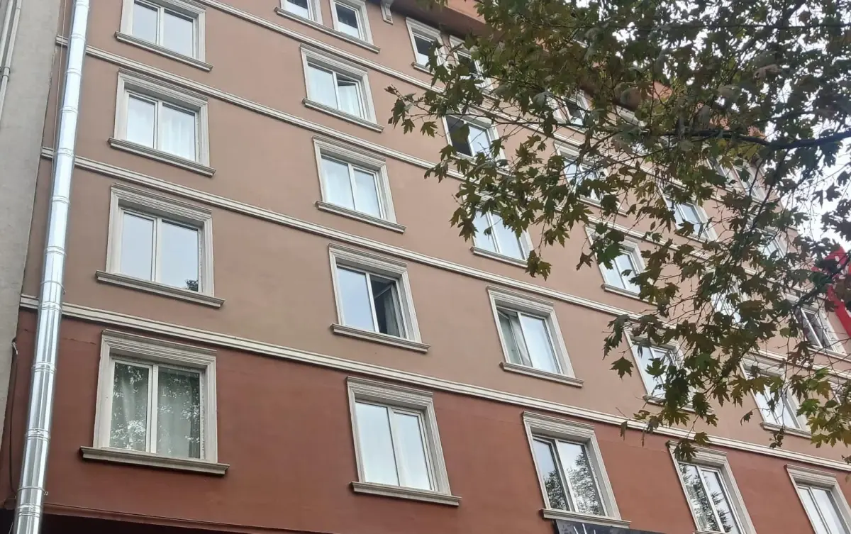 Kastamonu'da Pencereden Düşen Genç Kadın Hayatını Kaybetti