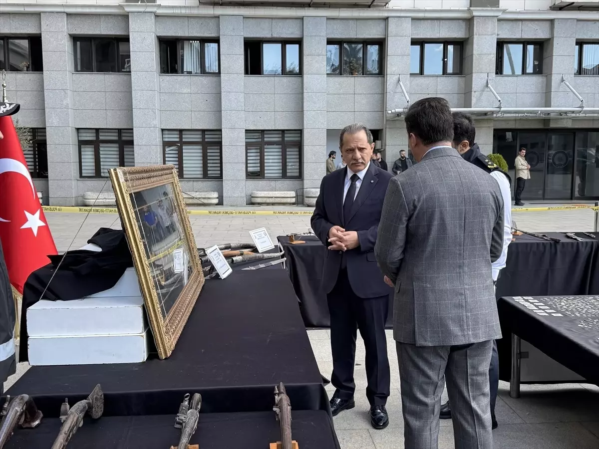 İstanbul'da Tarihi Eser Kaçakçılığı Operasyonu