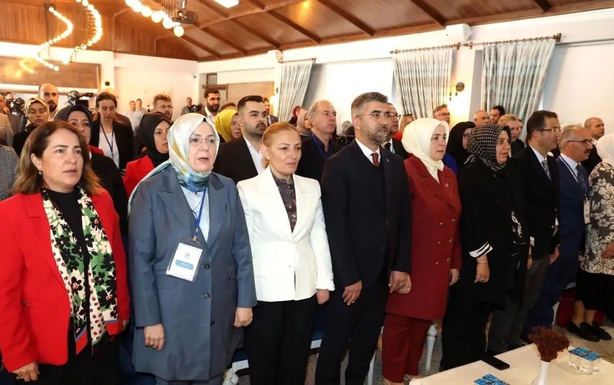 Erzurum'da Aile İçin Dijital Eğitim ve Psiko-Sosyal Destek Çalıştayı Düzenlendi