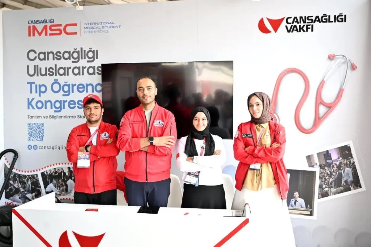Gaziosmanpaşa Belediye Başkan Vekili Eray Karadeniz, TEKNOFEST'i Ziyaret Etti