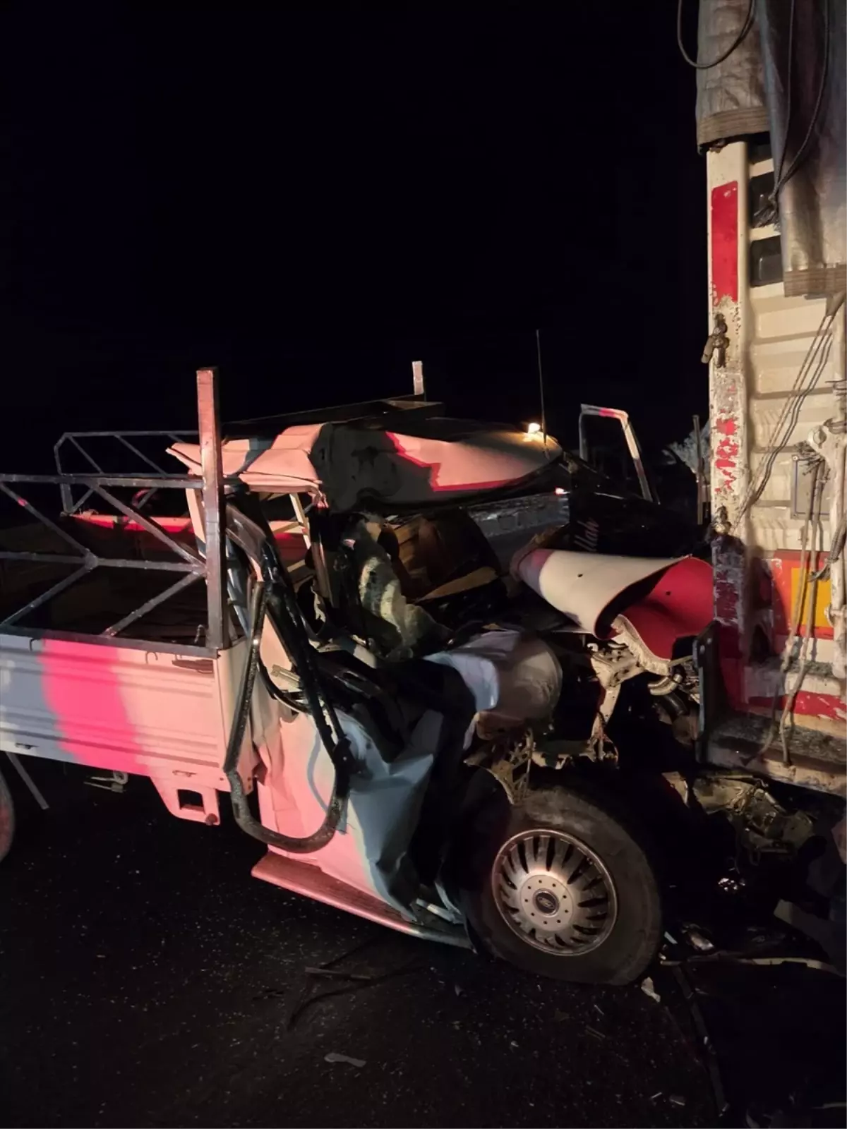 Adana'da Trafik Kazası: 1 Yaralı