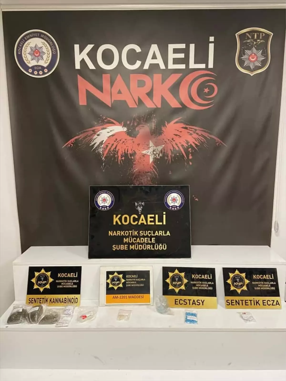 Kocaeli'de Uyuşturucu Operasyonu: 5 Tutuklama