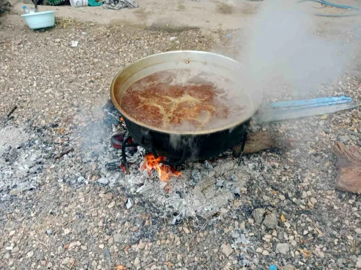 Pekmez Geleneği Yeniden Canlanıyor