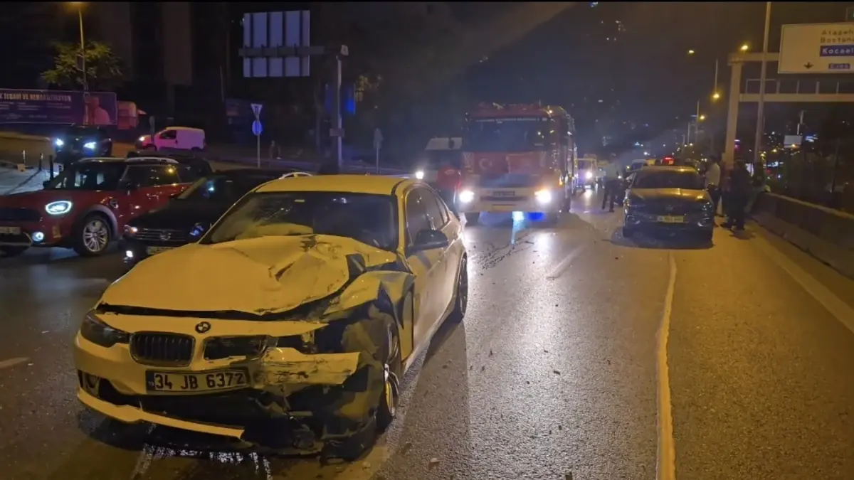 Kadıköy'de Zincirleme Kaza