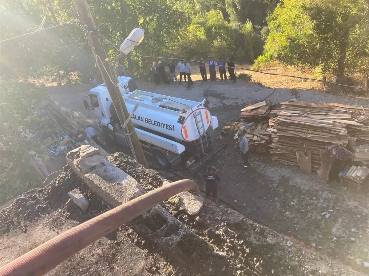 Hizan'da Yangın, İtfaiye Ekipleri Müdahale Etti