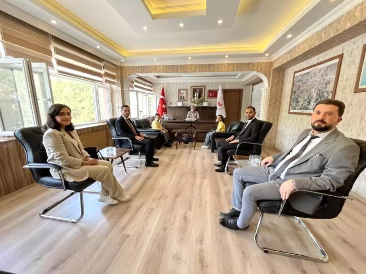 Kaymakam Kılıç Eğitimcileri Ağırladı