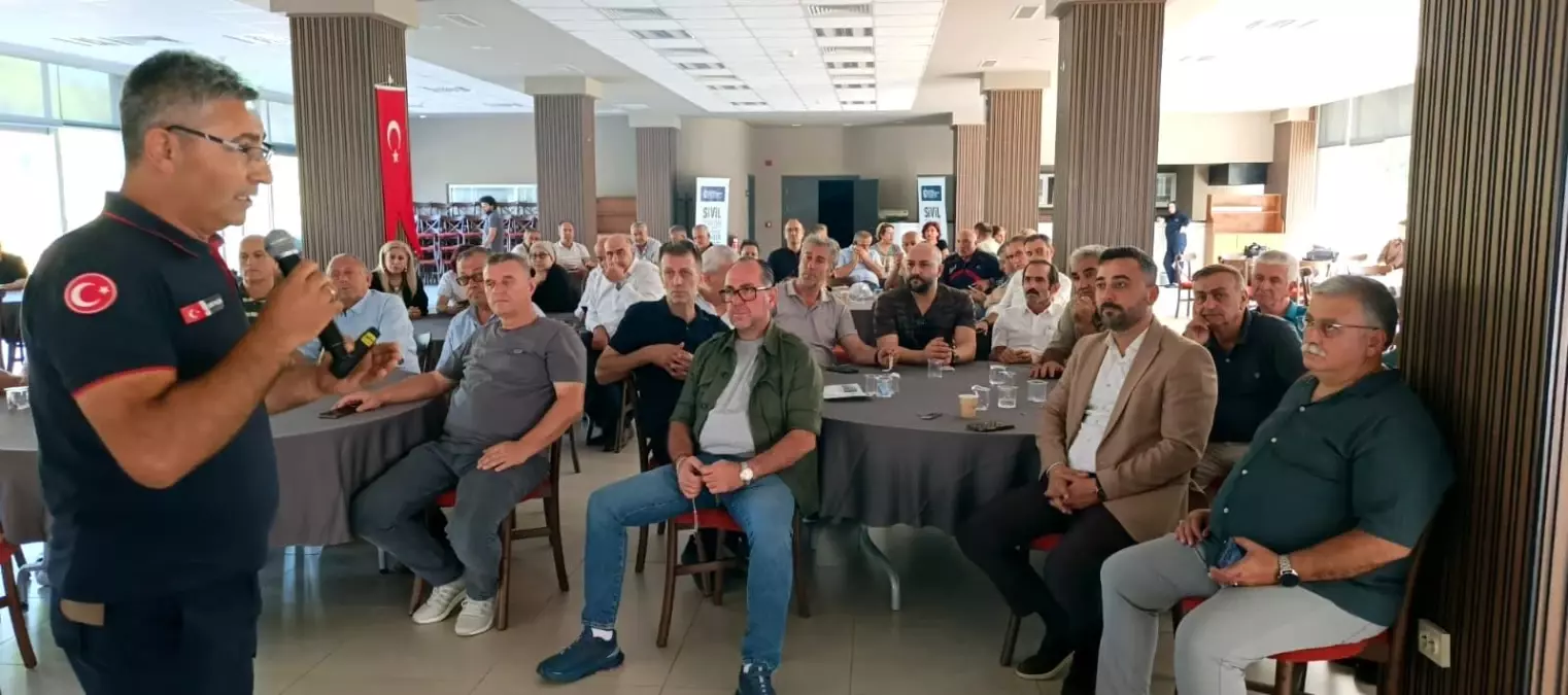 Muhtarlara Güvenlik ve İletişim Eğitimi
