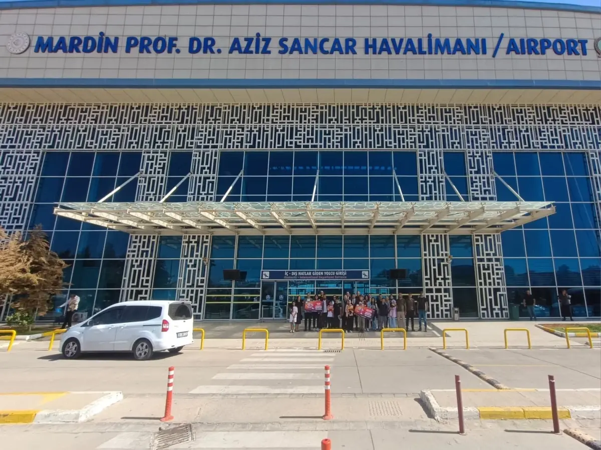 Mardinli Öğrenciler TEKNOFEST'te Bölgeden İki Türkiye Birinciliği Kazandı