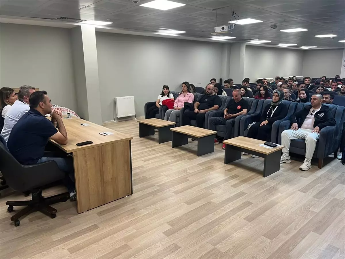 Genç Ahiler Kırşehir'de Ahilik Haftası'nı Kutladı