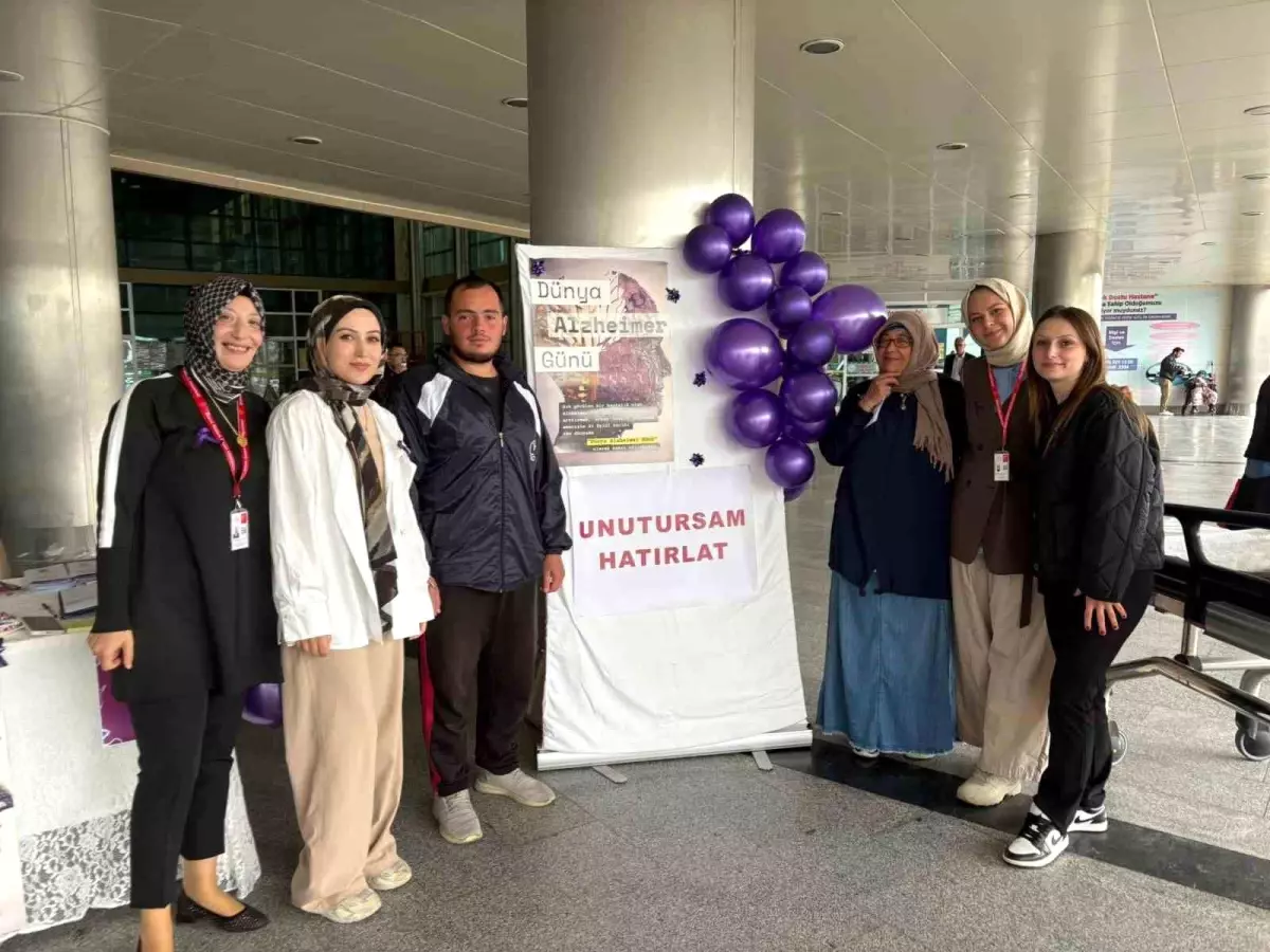 Düzce Hastanesinde Alzheimer Farkındalık Etkinliği