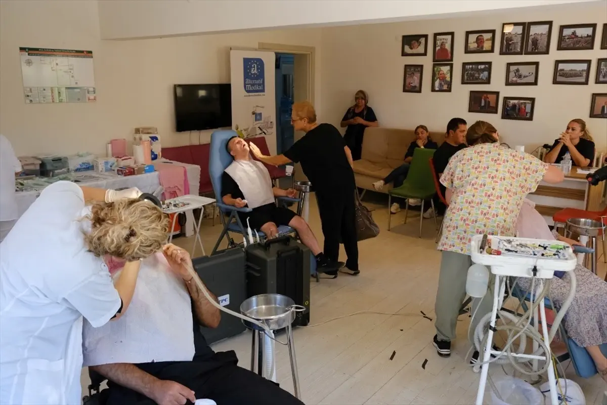 Ayvalık'ta Engellilere Diş Sağlığı Hizmeti