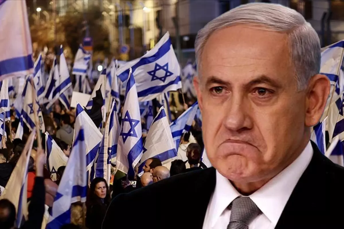 Netanyahu'ya Havalimanında Protesto