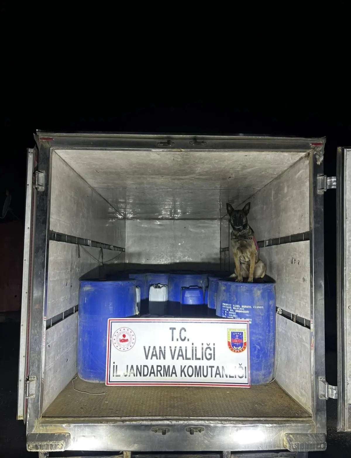 Van'da Kaçak Kimyasal Madde Yakalandı