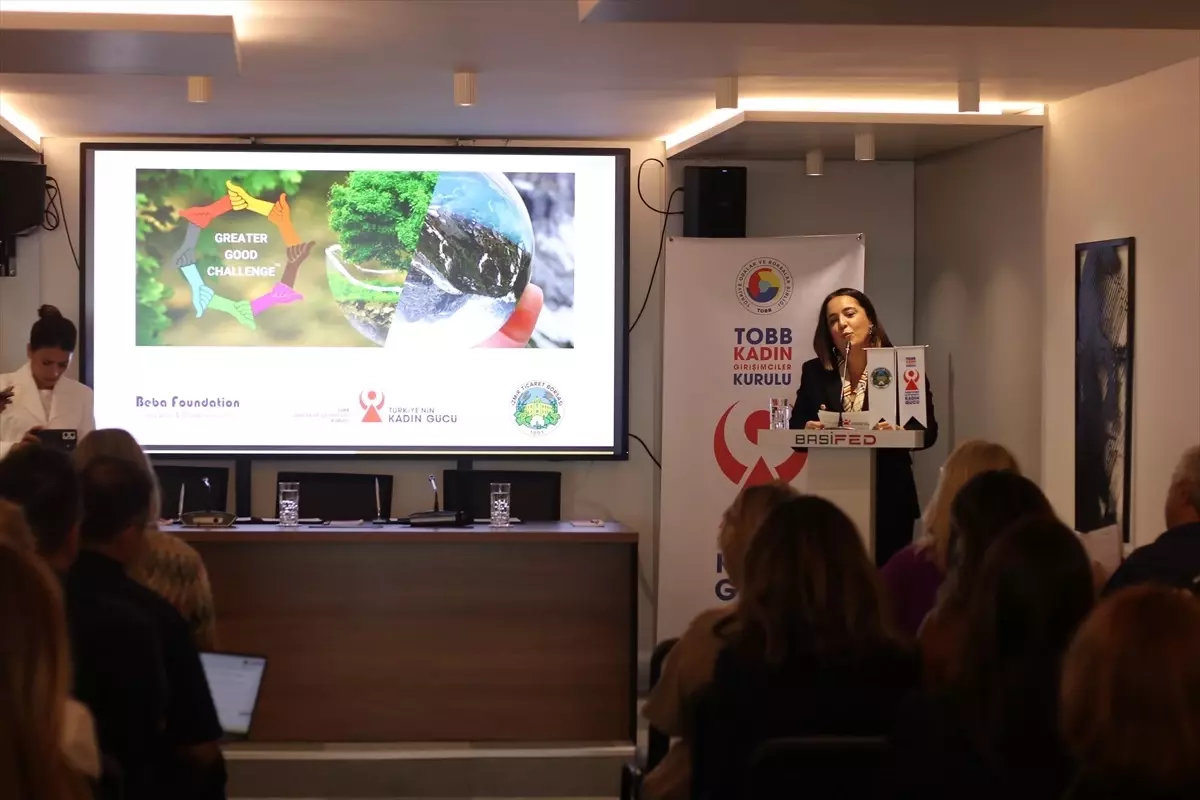 İzmir'de Girişimcilik Yarışması Tanıtıldı