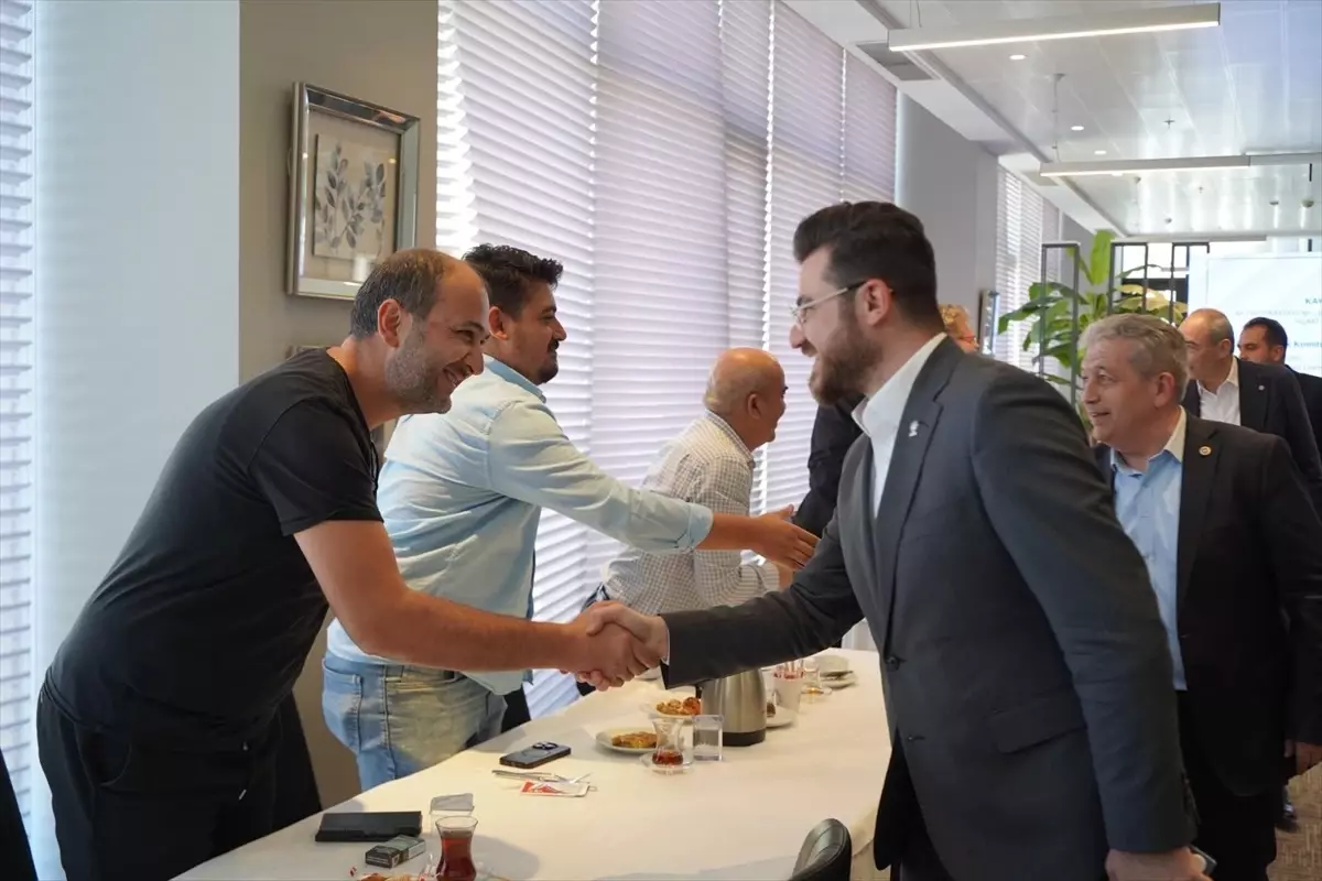 İnşaat Sektörü Toplantısında Sorunlar ve Çözümler Görüşüldü