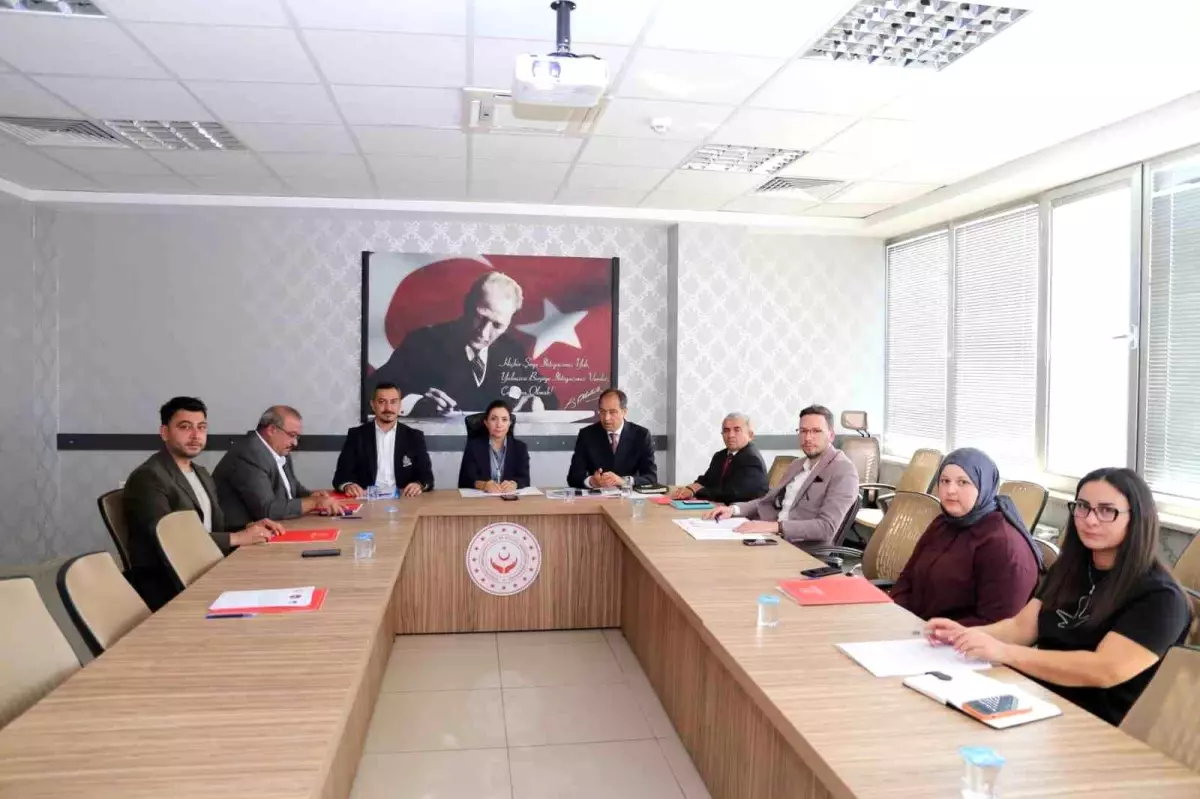 Kayseri'de Alzheimer Gündüz Bakım Evi Projesi Toplantısı Gerçekleştirildi
