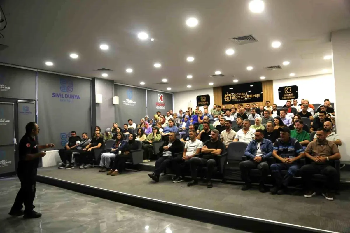 Kocaeli Büyükşehir Belediyesi'nden Acil Durum Eğitimi