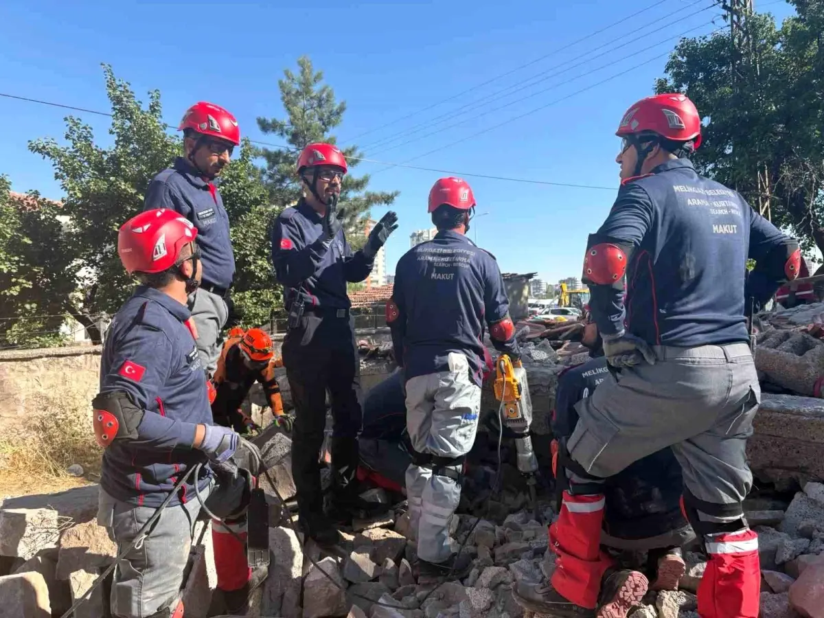 Kayseri'de Büyük Deprem Tatbikatı Gerçekleştirildi