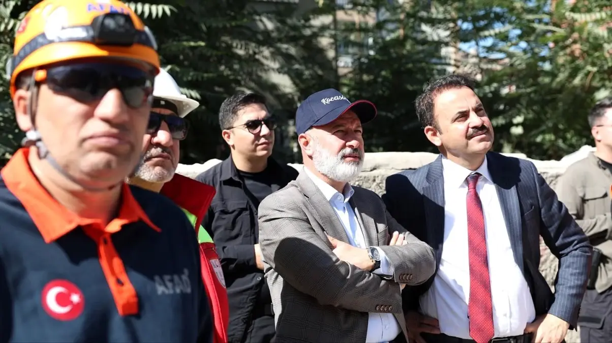 Kocasinan Belediyesi’nin Deprem Tatbikatı Başarıyla Gerçekleşti