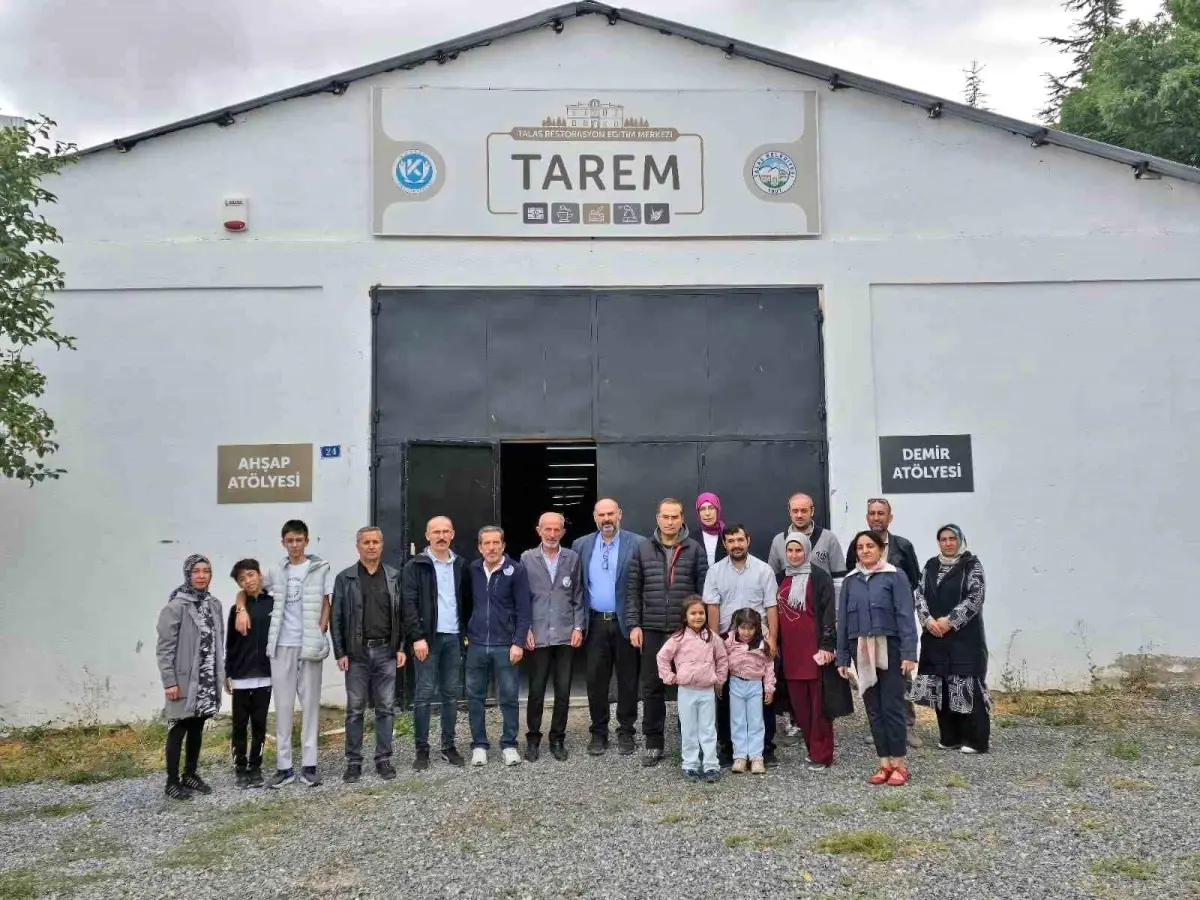 Talas Restorasyon Eğitim Merkezi Geleneksel Sanatların Yaşatılmasına Katkı Sağlıyor