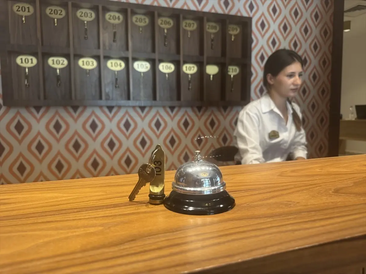 Antalya'da Nostaljik Otel İlgi Çekiyor