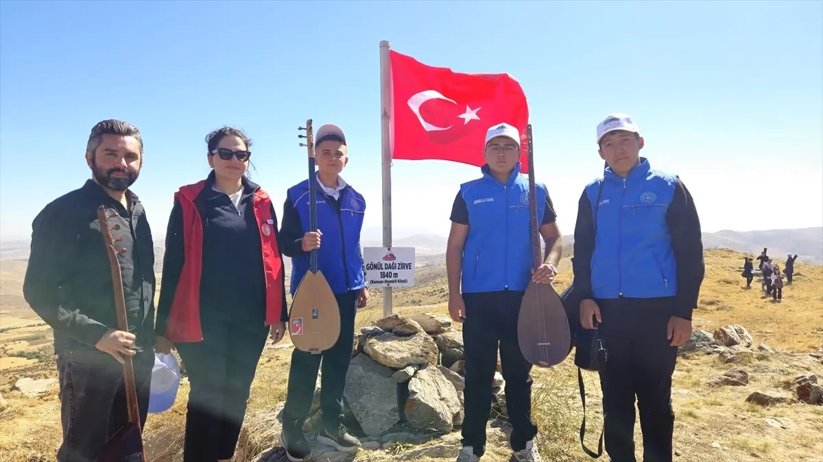 Neşet Ertaş Gönül Dağı'nda Anıldı