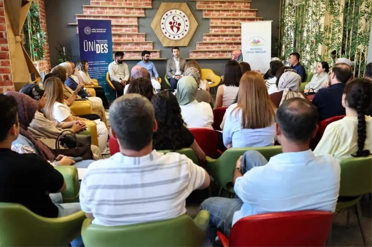 Gençlik ve Spor Bakanlığı Gençlik Hizmetleri Genel Müdürü Enes Efendioğlu Gençlerle Buluştu