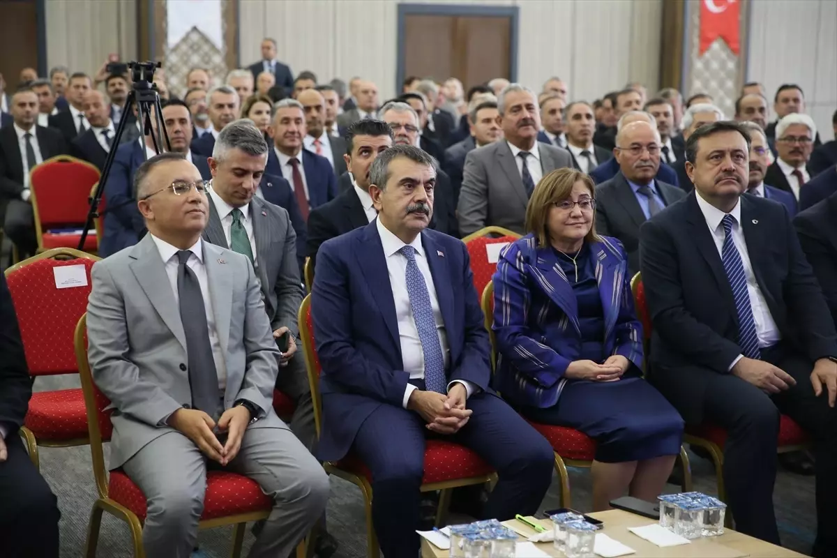 Eğitim Süreci Zorlayıcı Olacak