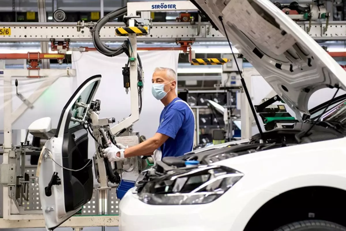 Otomotiv tedarik devi 13 bin kişiyi işten çıkarmayı planlıyor
