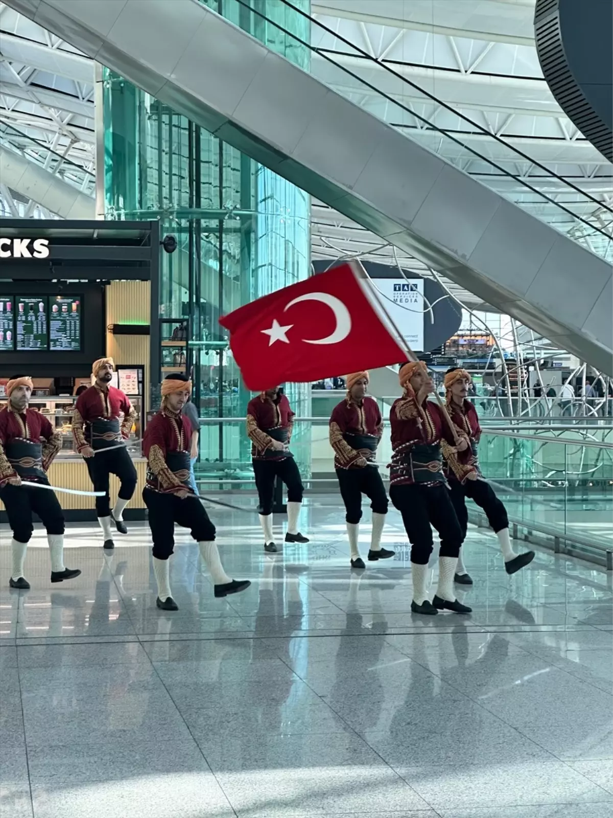 Esenboğa Havalimanı'nda Dünya Turizm Günü Etkinlikleri