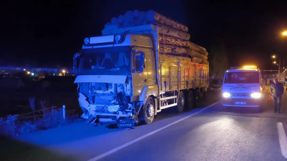 Kars'ta Feci Kaza: Sürücü Hayatını Kaybetti