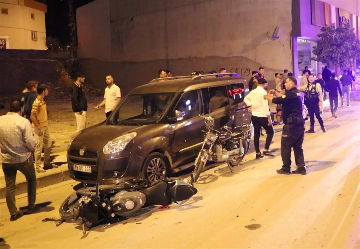Kilis'te Motosiklet Kazası: 3 Yaralı