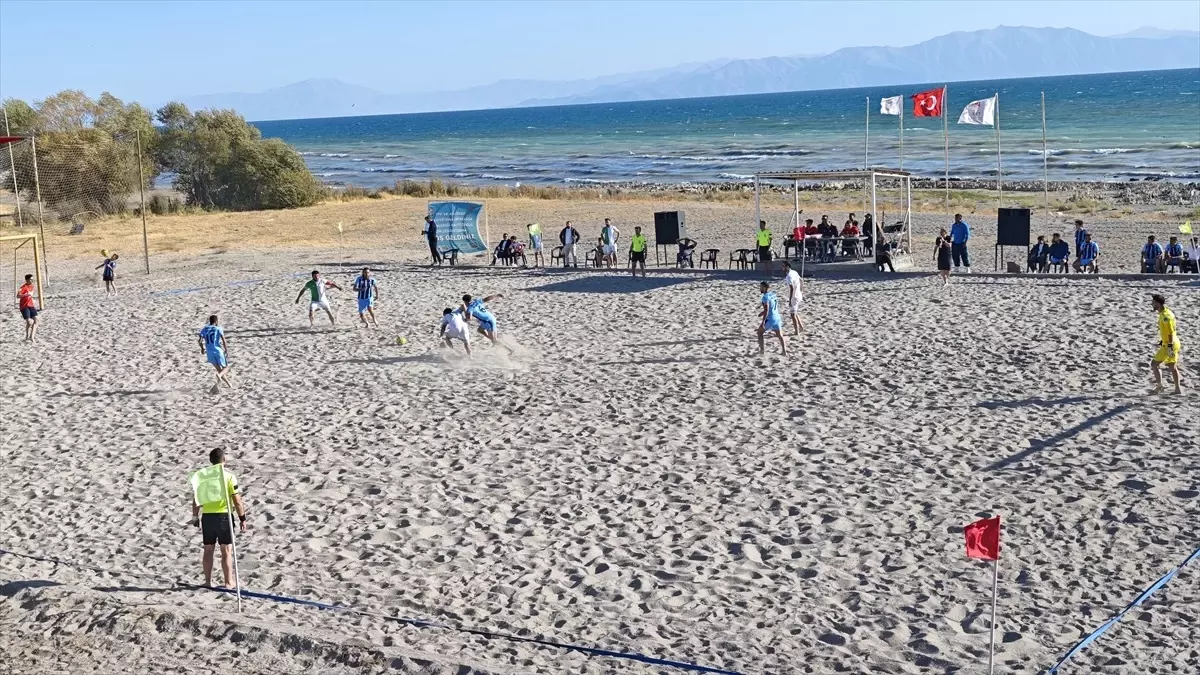 Adilcevaz Belediyespor Şampiyon Oldu
