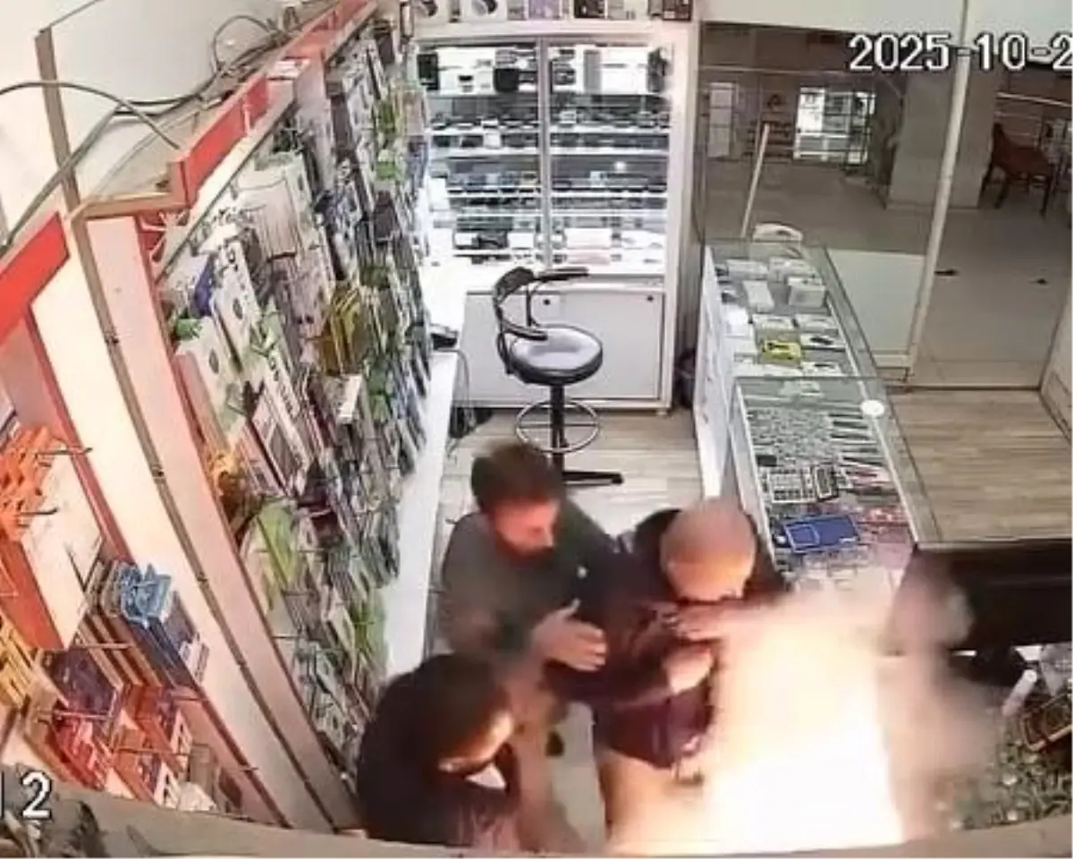 Van'da Patlayan Batarya Korkuttu