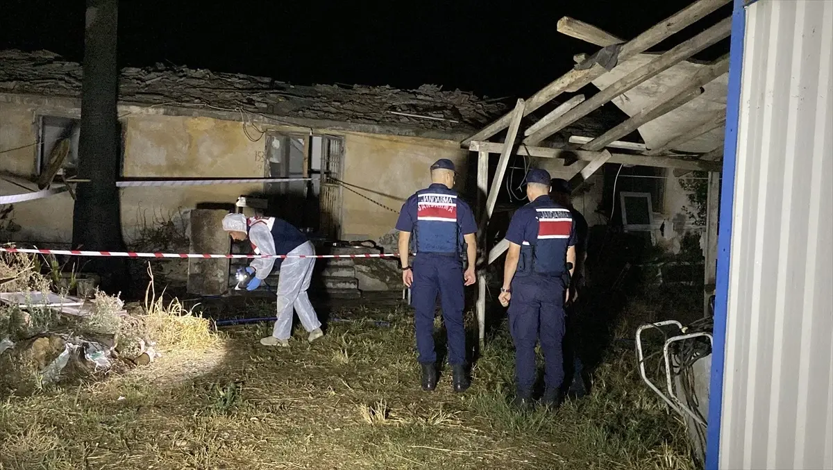 Ceyhan'da Annelerine Saldıran Zanlı Yakalandı
