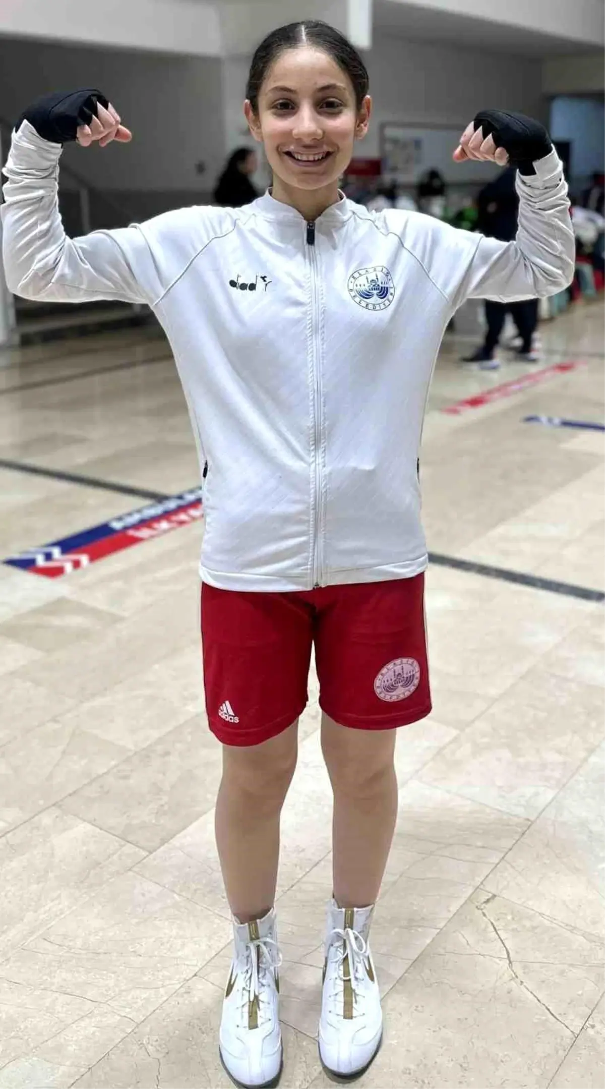 Elazığlı Boksör Elif Naz Çeçen Milli Takıma Davet Edildi